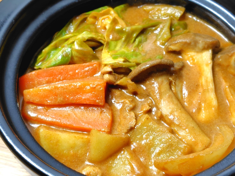 スパイスの香りをしっかり感じられるマイルドでクリーミーなカレー