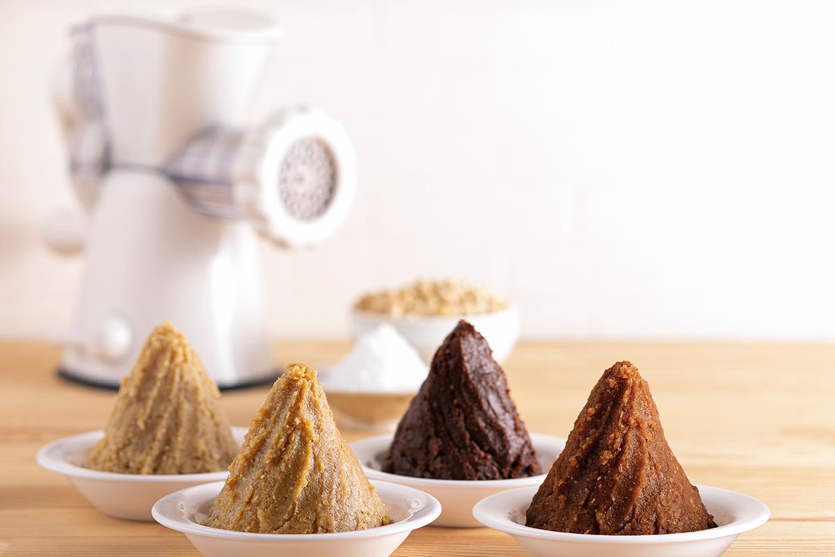 こだわりの原材料とミンサーによる手作り味噌セット