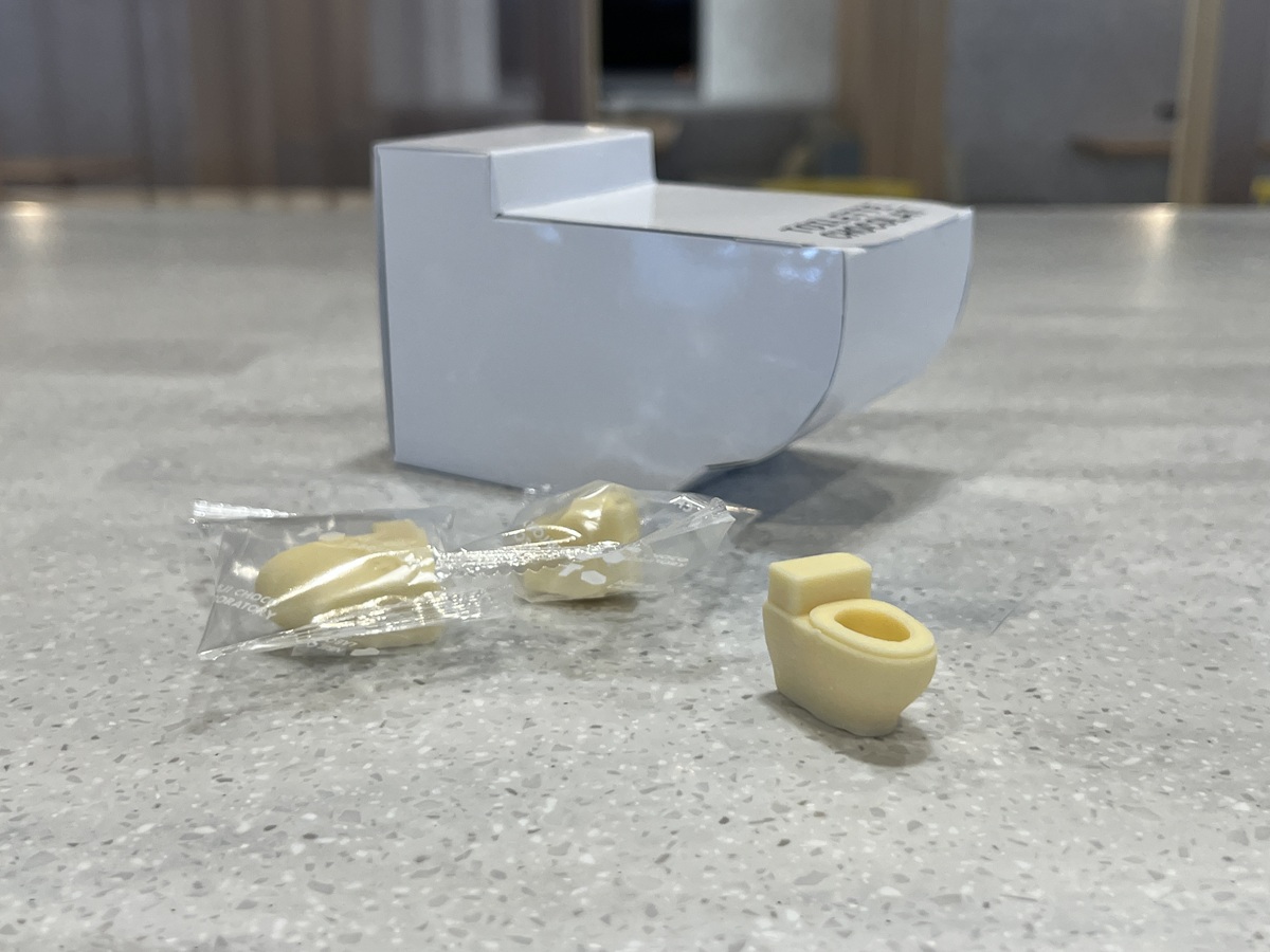ミュージアムに寄った際は、ぜひトイレットショコラをお土産に(販売時期は10月～3月)