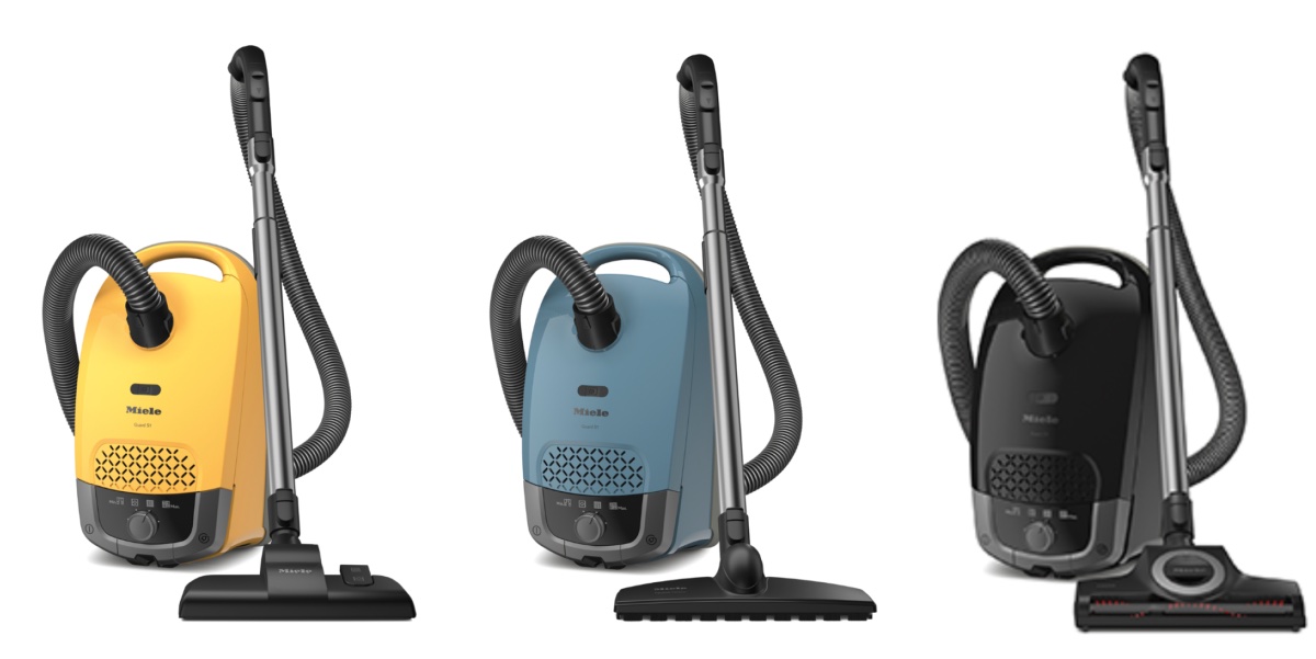 左からGuard S1(サンセットイエロー)、Guard S1(ノルディックブルー)、Guard S1 Cat&Dog(オブシディアンブラック)