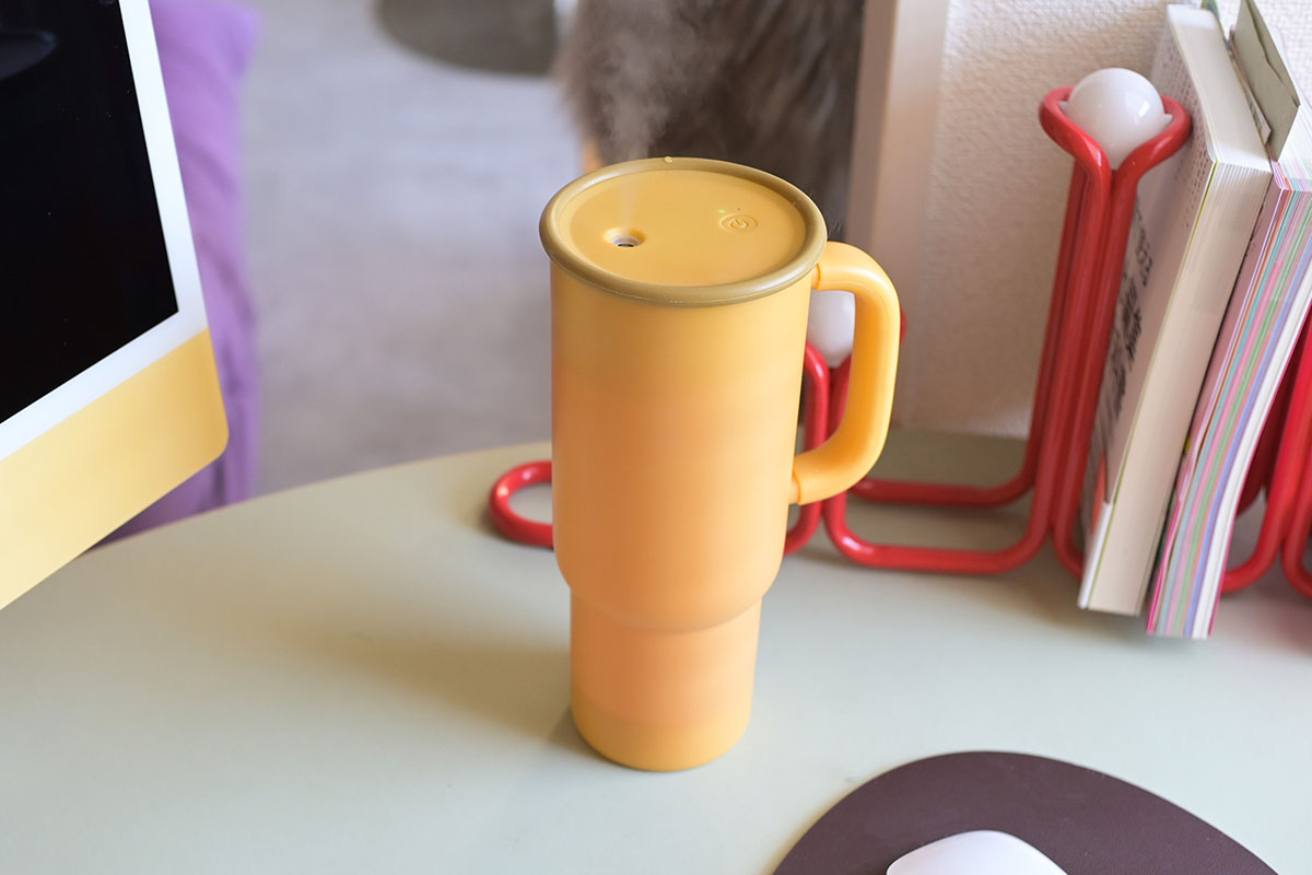 ドウシシャ「Korobaan サーモカラー加湿器 KWA-055B」