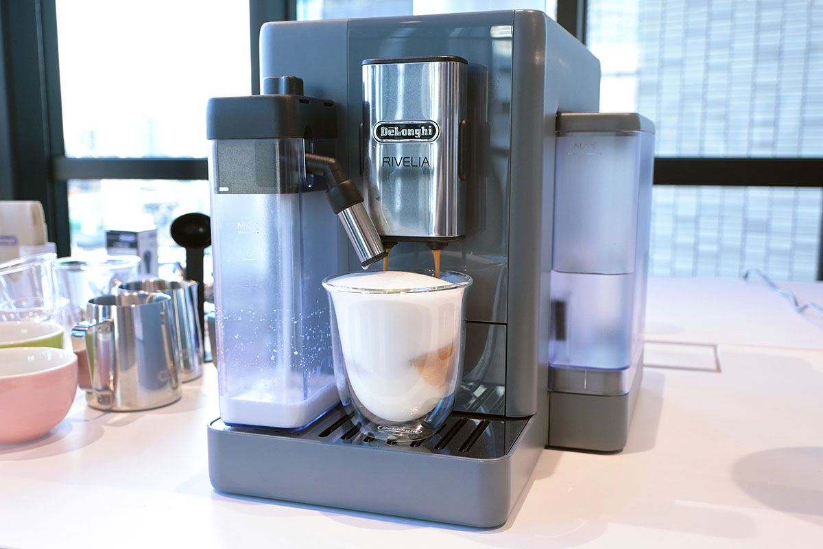 全自動コーヒーマシン「リヴェリア」