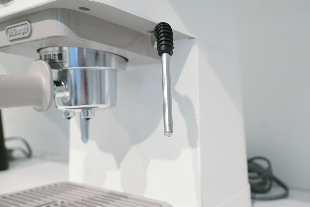 スチームノズルが細い方が、アート向きのミルクを作りやすい