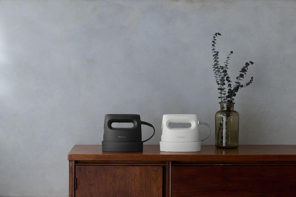 衣類スチーマー NI-FS70C