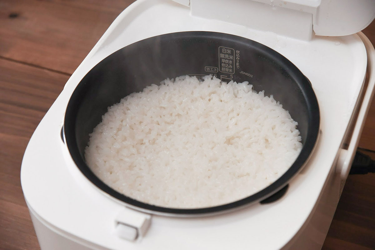見た目や味に大きな変化はなく、普通においしく炊きあがりました