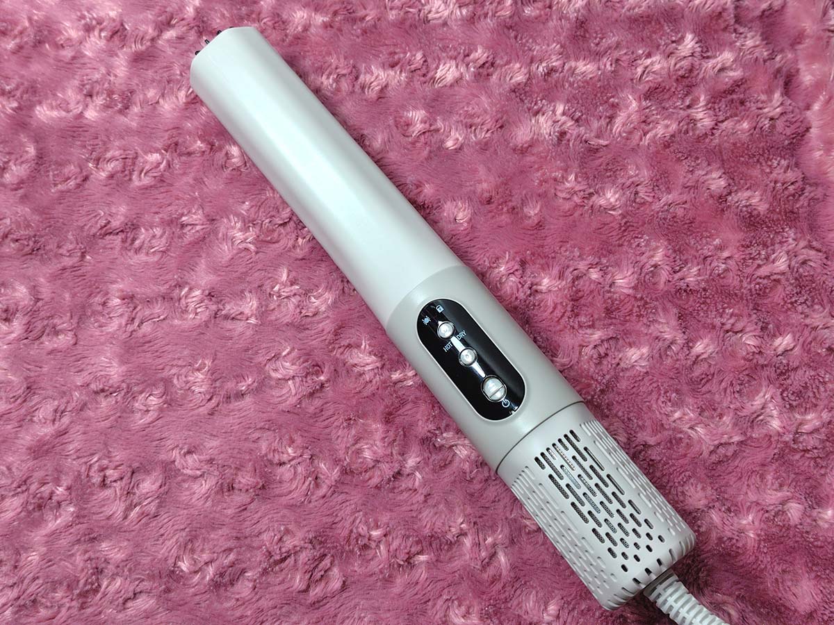 ノズル不要のスティック型乾燥機