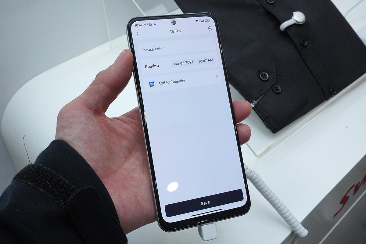 専用アプリで文字起こしや要約、生成されるスケジュールの管理などができます