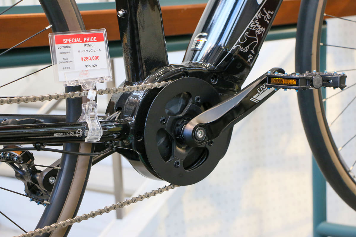 ドライブユニットはボッシュ製「Active Line Plus(アクティブラインプラス)」。バッテリー容量は500Whを搭載