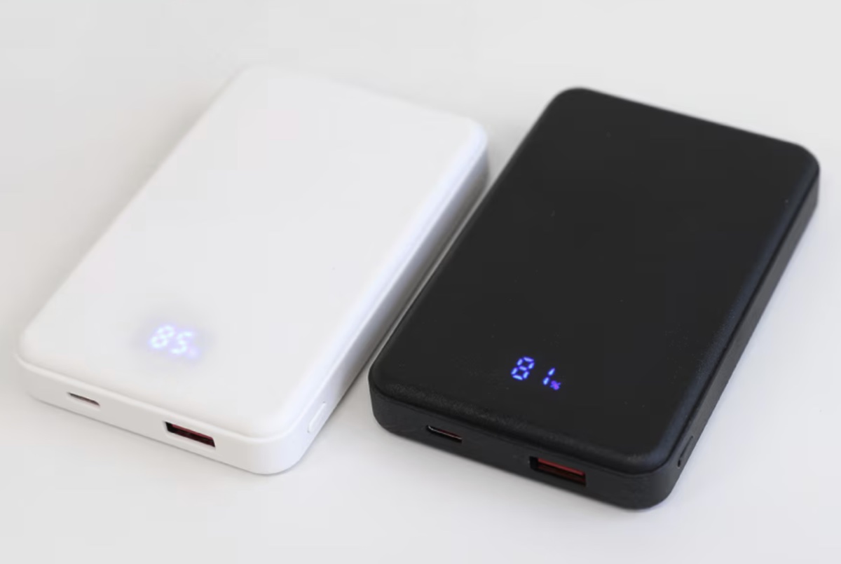 容量10,000mAhの「OWL-LPB10024」シリーズ