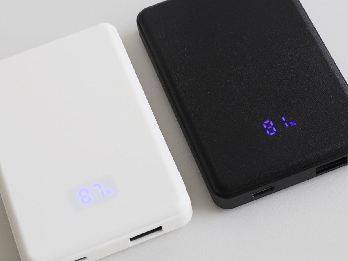 バッテリー残量はデジタル表示で確認しやすい