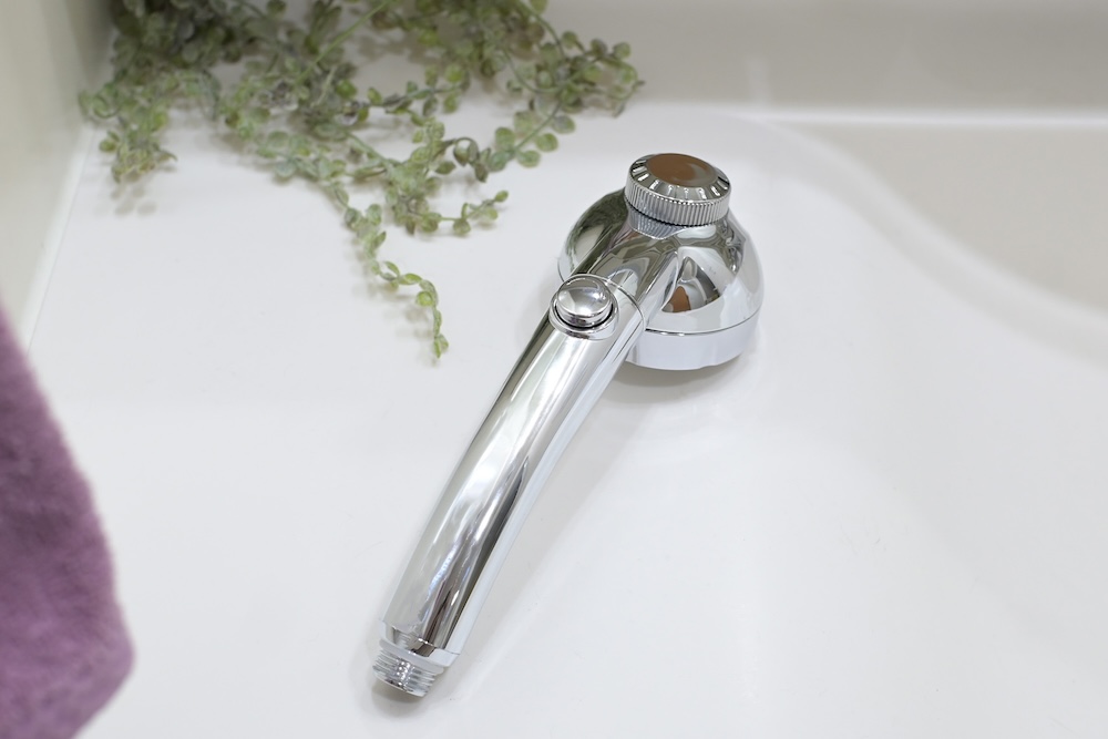 3COINS「ナノバブルシャワーヘッド」3,850円