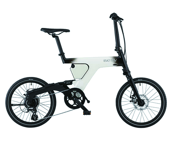 最初に乗ったのがBESV(ベスビー)「PSF1」(※画像は現行のPSF2。PSF1とデザインの違いはない)。このような小径車で峠道を登るのは楽ではないと思っていた