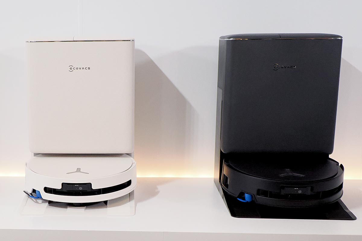 DEEBOT T90 OMNIはホワイトとブラックの2色