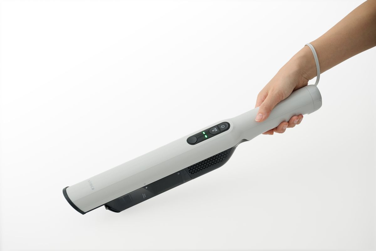 ハンディ掃除機としても活躍する