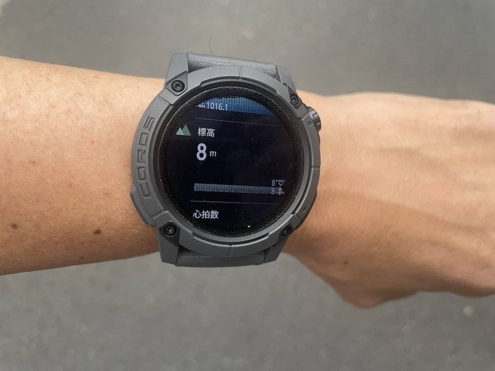 インターフェイスは従来のカロスのモデルとほぼ同じなので、買い替えたランナーもその日のうちに迷わず操作できるはず