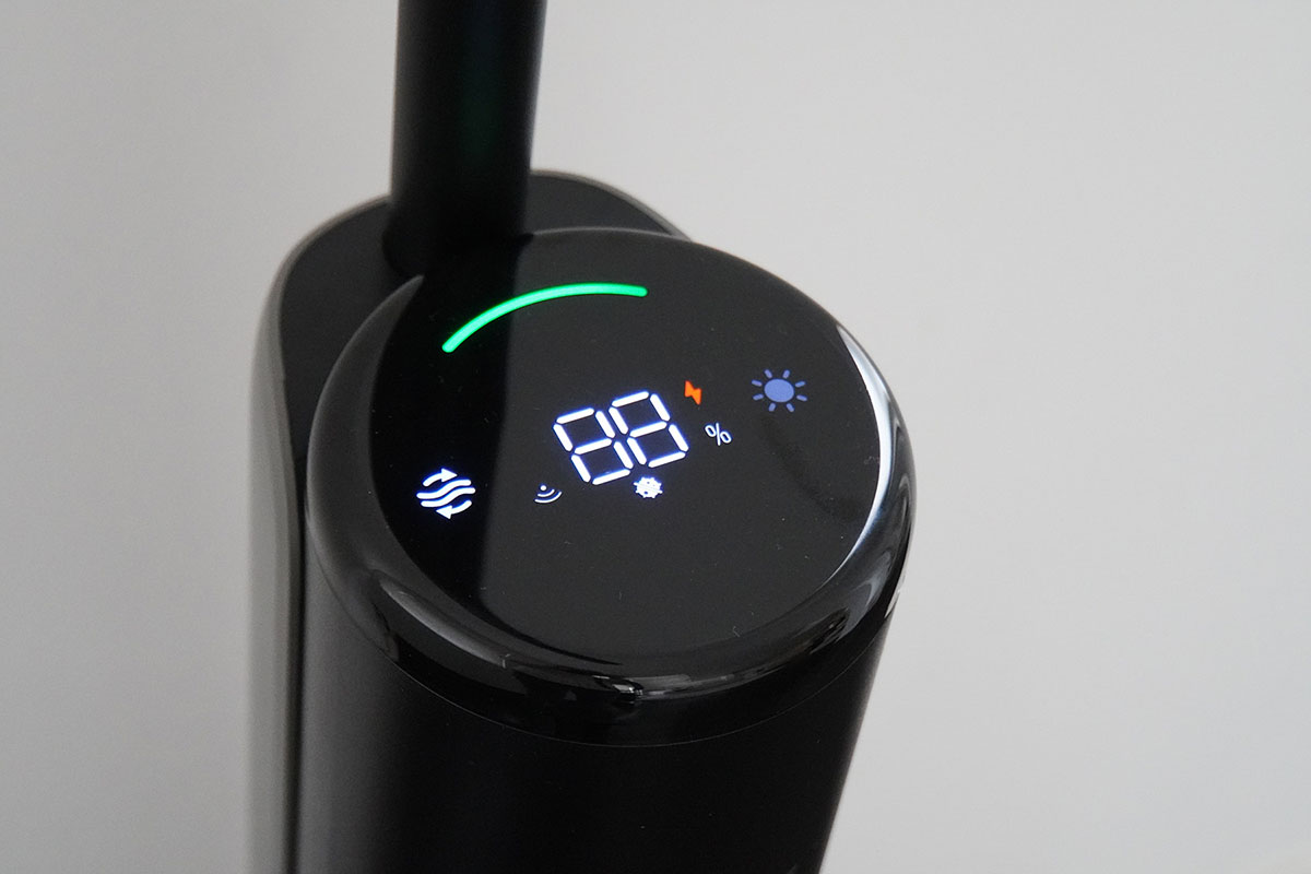 セルフクリーニングや乾燥中は、本体のディスプレイ画面に進度が%表示されます