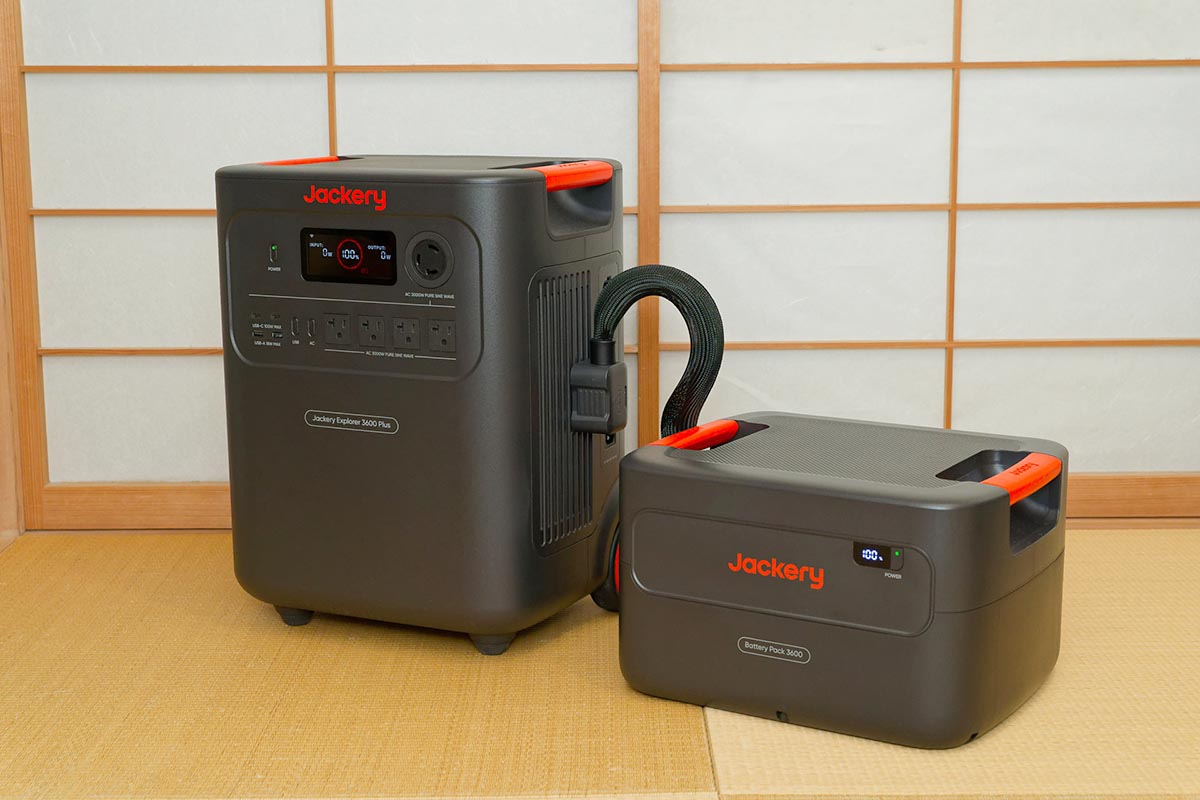 ケーブルで接続して容量拡張