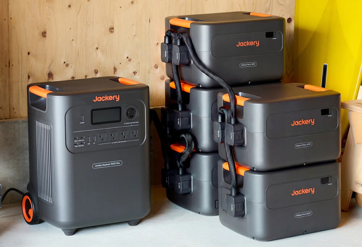 最大5台の拡張バッテリーを追加できる