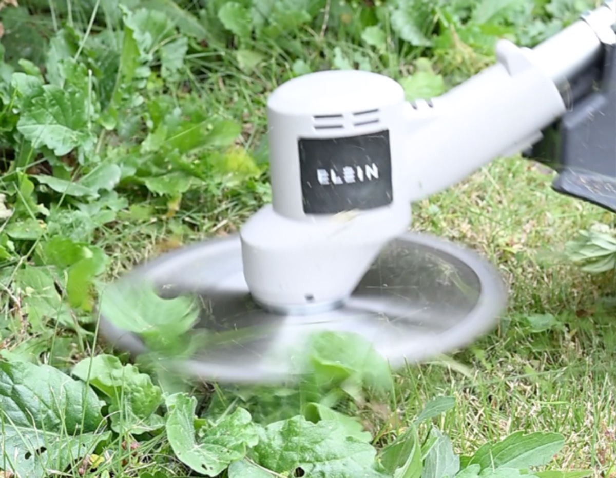 ブラシレスモーターを採用し、力強い安定した回転を実現