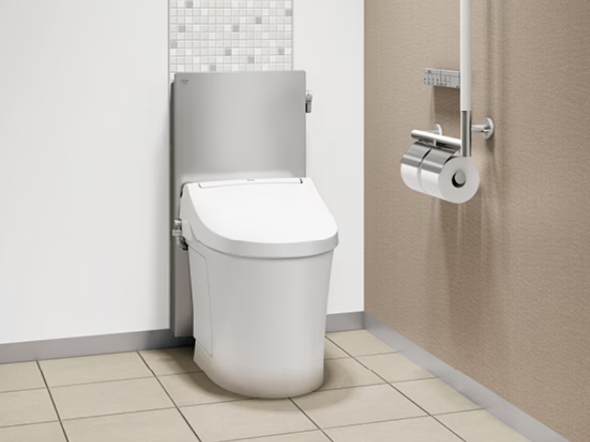 パブリック向けクイックタンク式床置便器