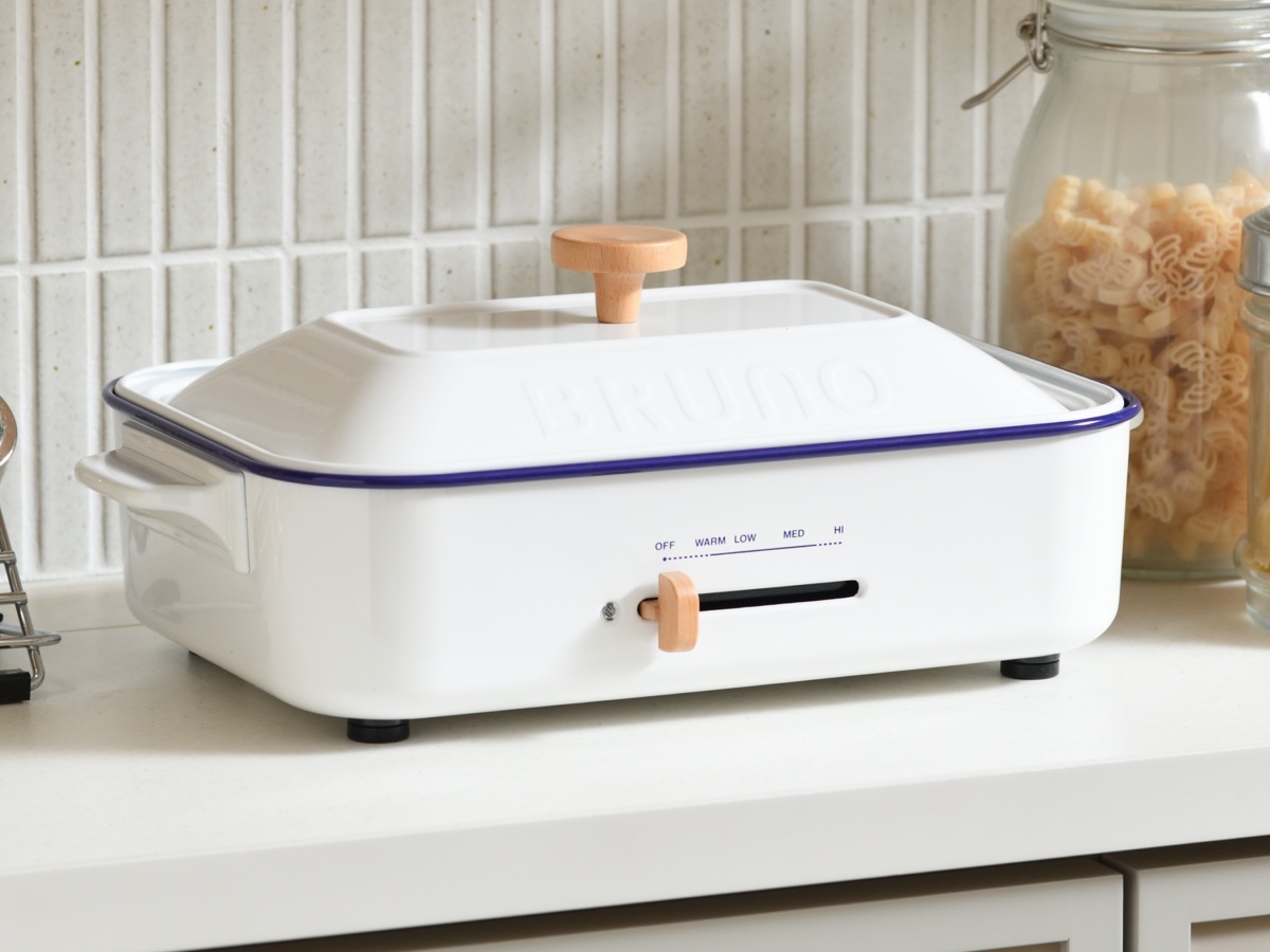 ホーローのような色合いとデザインが特徴