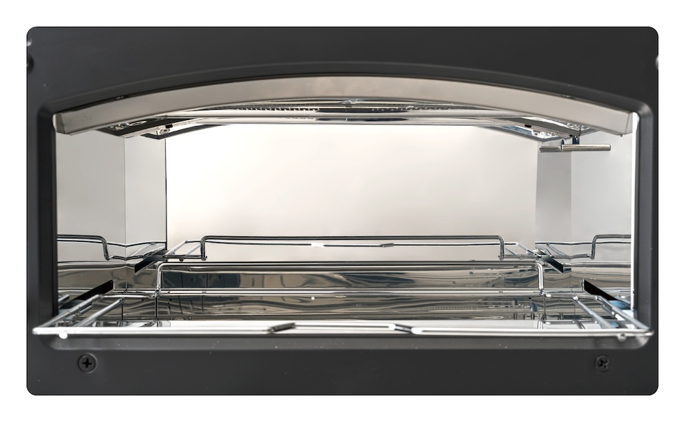 アルミ鏡面仕上げの庫内