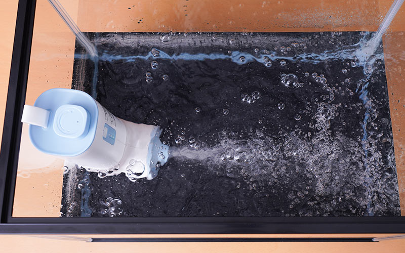 バブルの量や水流の向きは調節可能