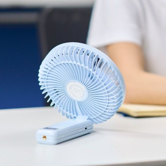 卓上でも使える2WAY仕様