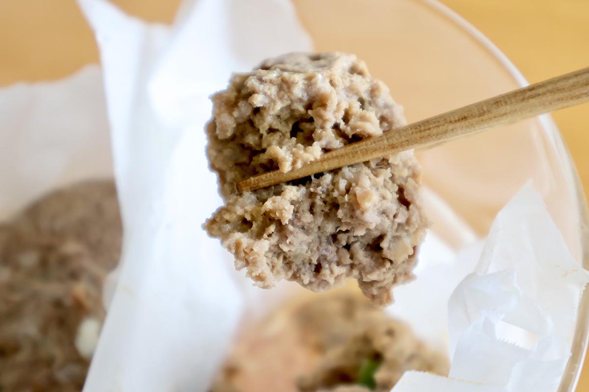 ハンバーグは、ちゃんと火が通るのか気になりましたが、全く問題なし! なお、蒸しハンバーグなので、さすがに焼き目とかはつきません