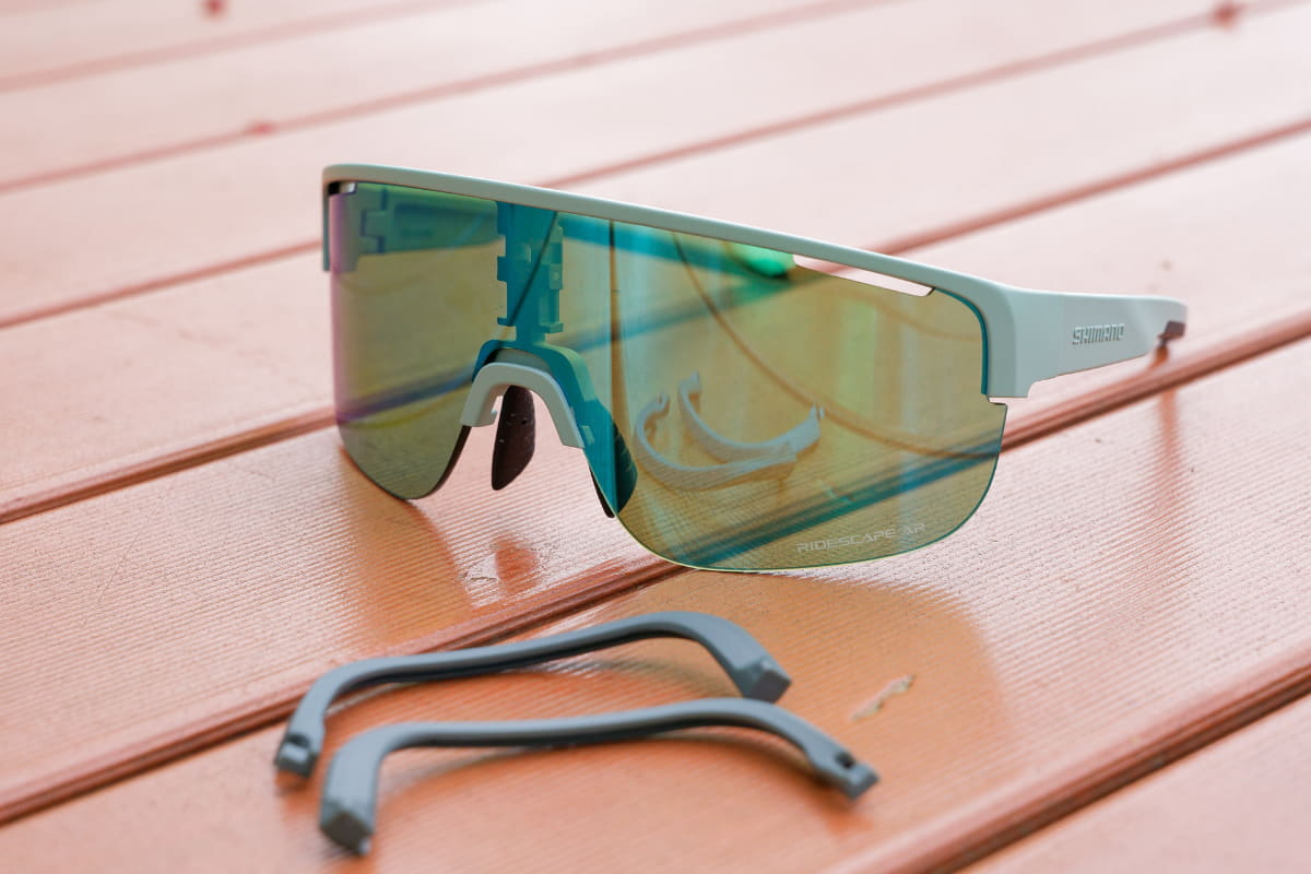 PULSARは下半分のリムを取り外すことが可能。気分転換するときにも良さそう