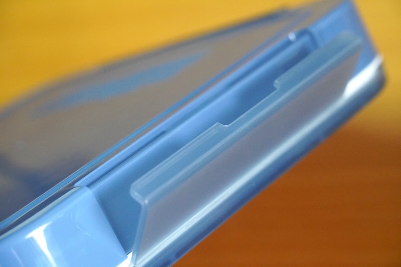 4カ所あるロック機構。外す際は力がいるが、それだけ強固に密閉される