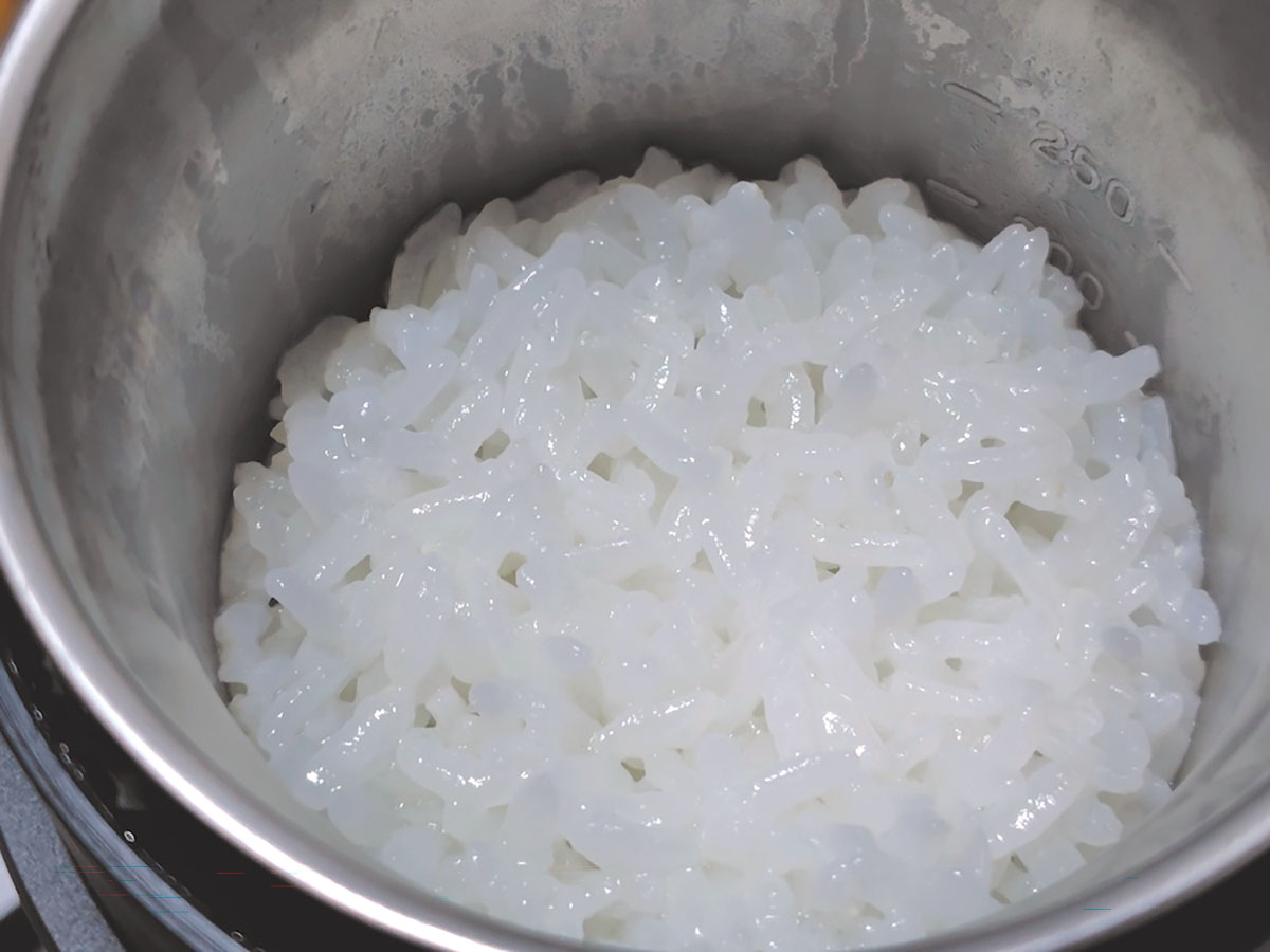 蒸気の熱”を利用して炊き上げる