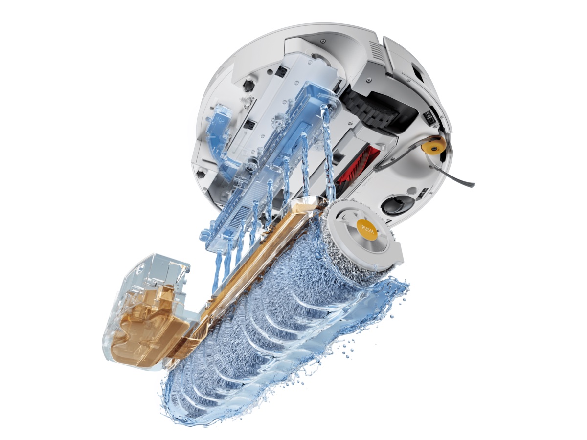 ローラーモップを洗浄しながら、常に清潔な状態で水拭きを行なう