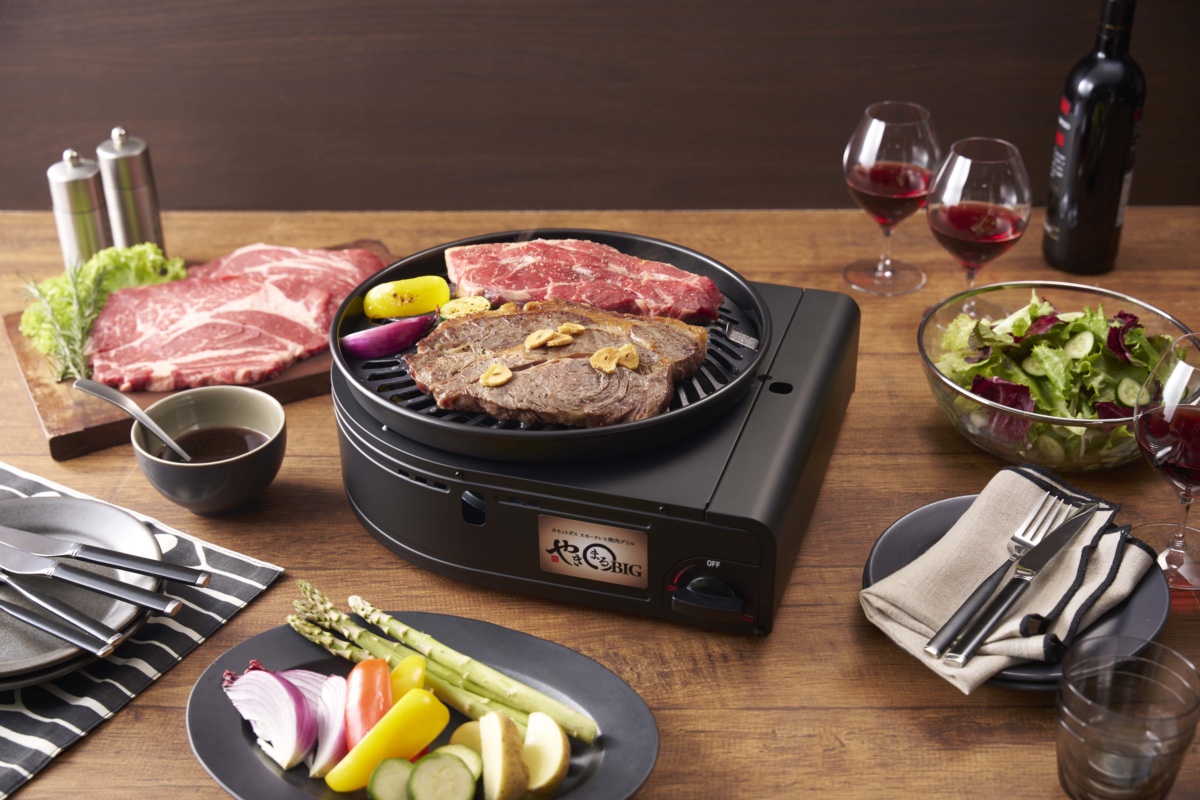 直火加熱により、肉をこんがりとジューシーに焼ける