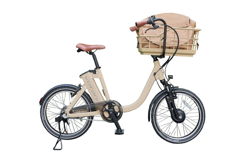 100台限定の「Votani Q3 Pet Custom Edition」。カラーはミルキーベージュ