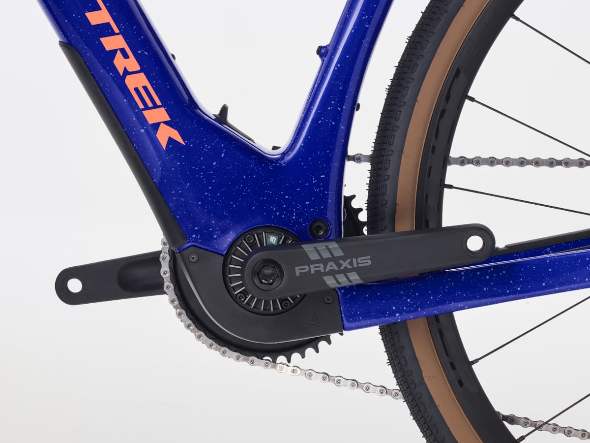 ドライブユニットはドイツTQ社製最新ユニットを採用。モーターは「TQ-HPR60」を搭載し、最大60Nmを発揮し、連続最大250W/最大350Wという出力があります