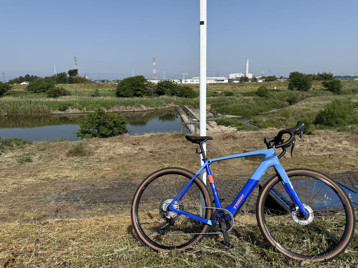 入間川沿いをずーっと走るのどかなサイクリングロード(全ルートほぼ舗装路・信号ほとんどナシ)です