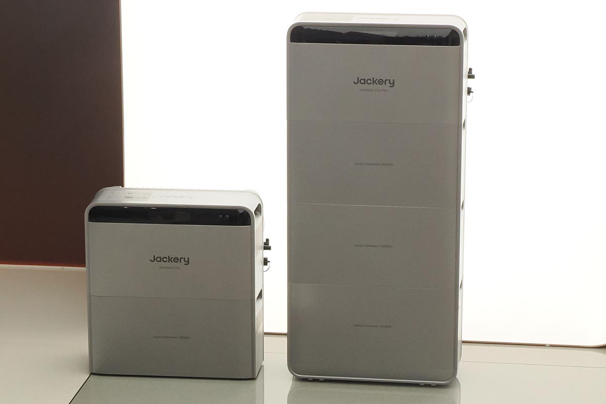 日本では未発売のベランダ蓄電池