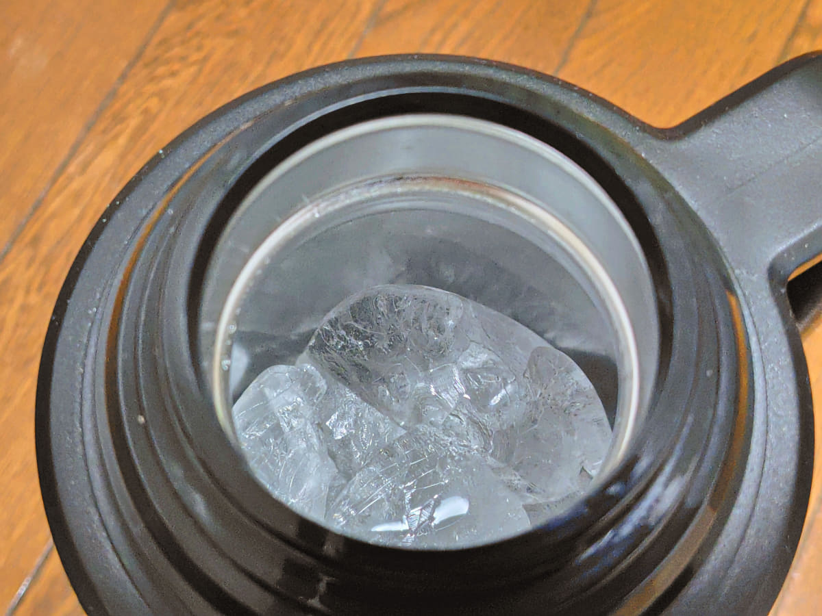 3日後：氷が2割ほど減少した様子