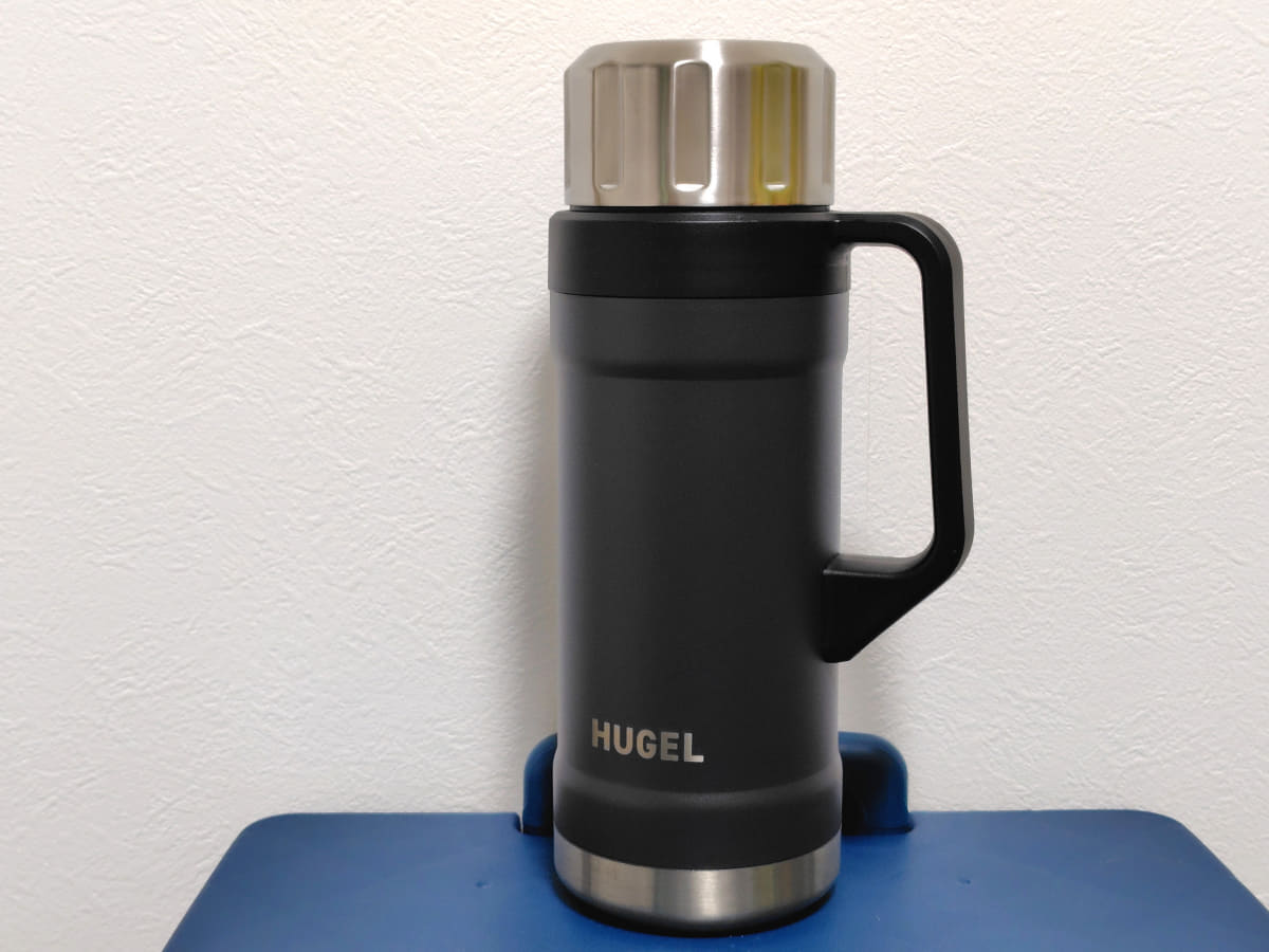 アイリスオーヤマ「HUGEL 真空断熱マグボトルシリーズ」はオールシーズン使える