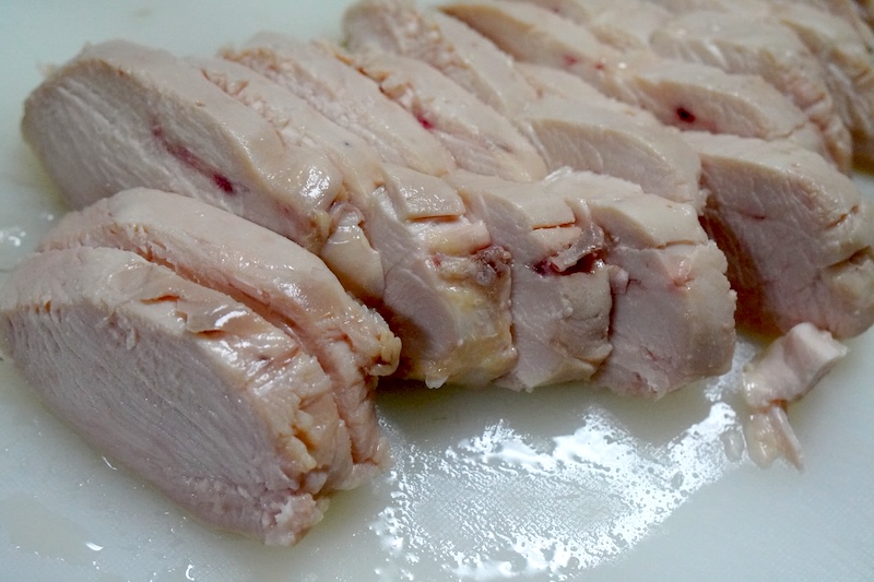 いつも作っているサラダチキン。しっとりジューシーな仕上がり