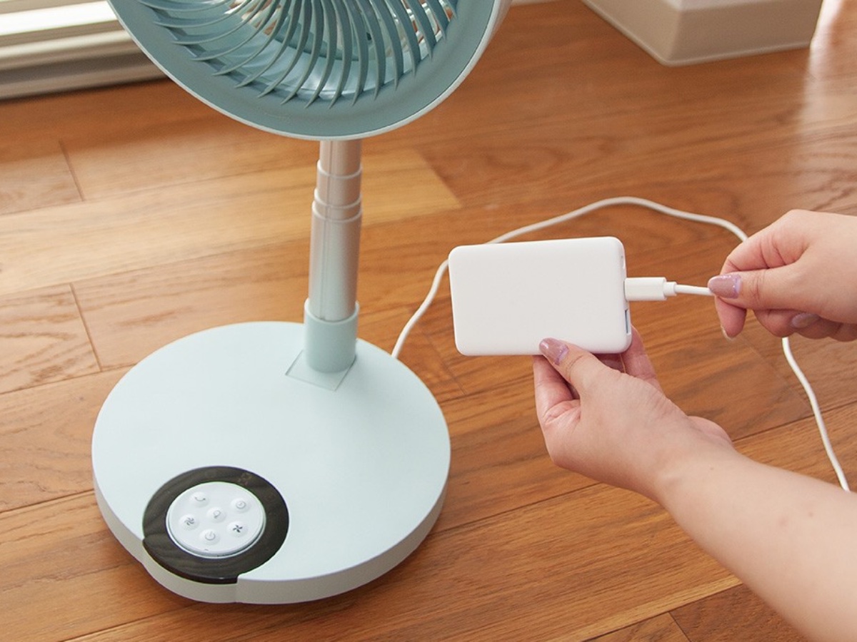 USB給電式のため様々な場所で使える
