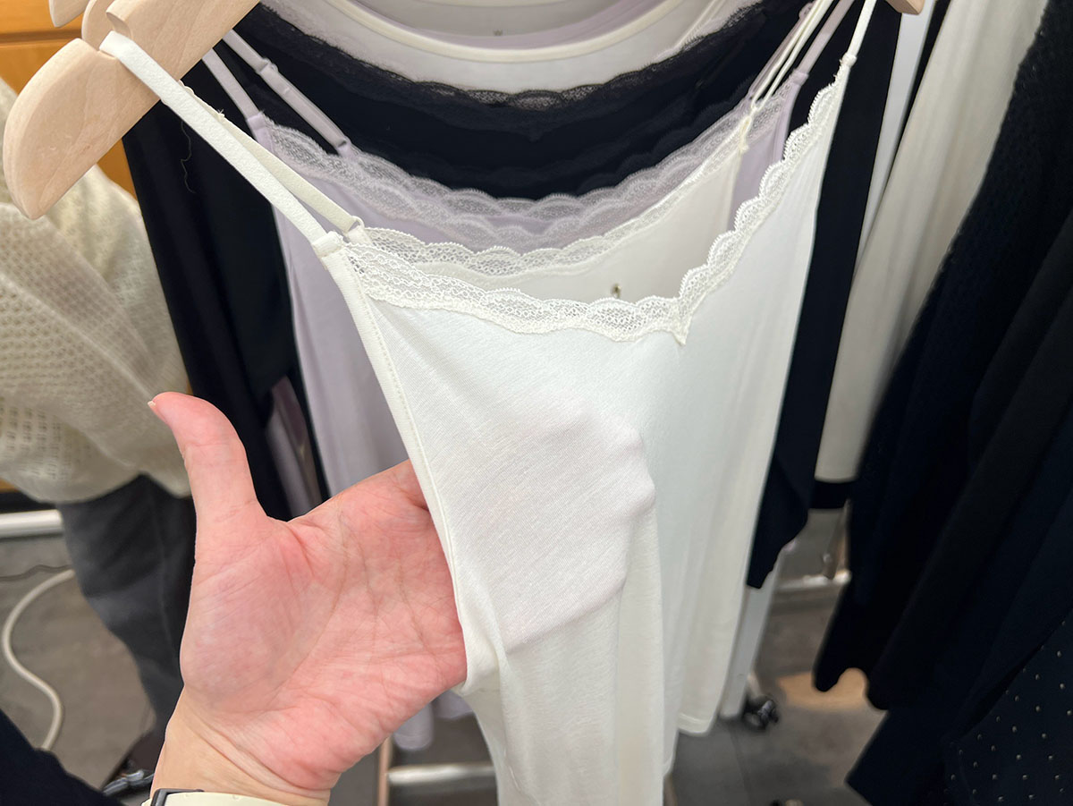 着るだけで保湿ができる