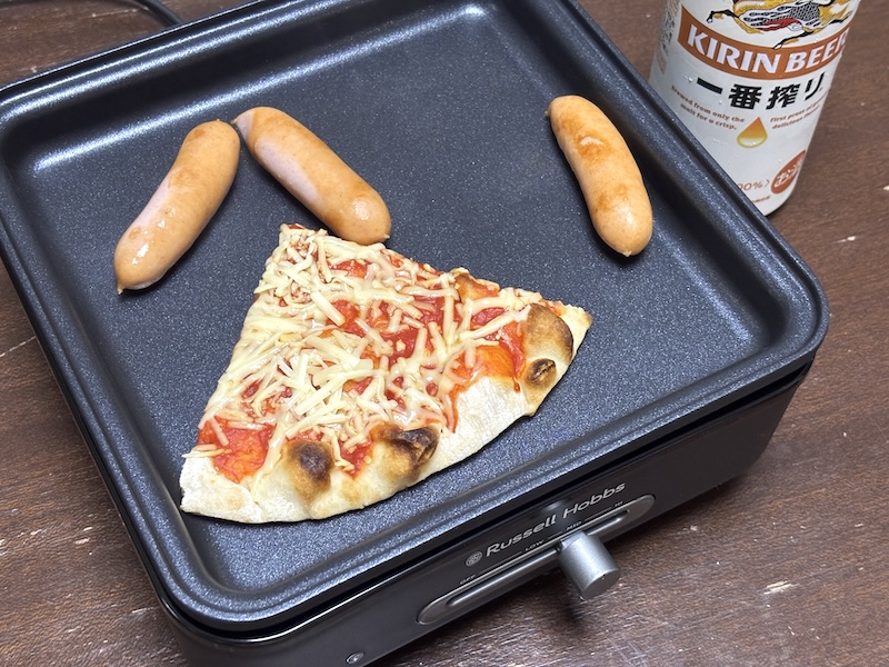 ピザの生地がクリスピーに焼ける