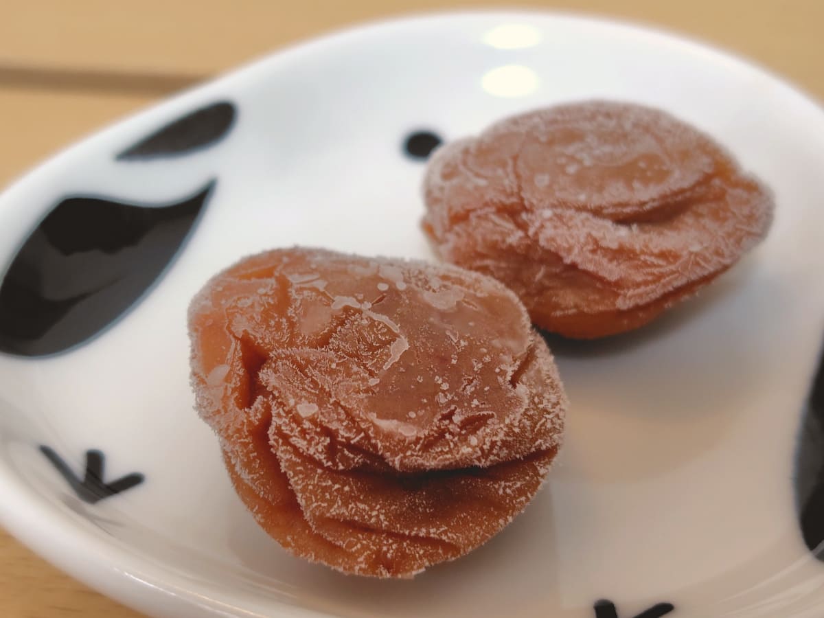 不思議な食感の“アイス梅干し”が完成する