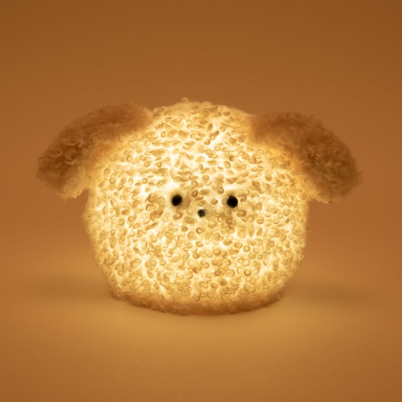 やさしい電球色に点灯する