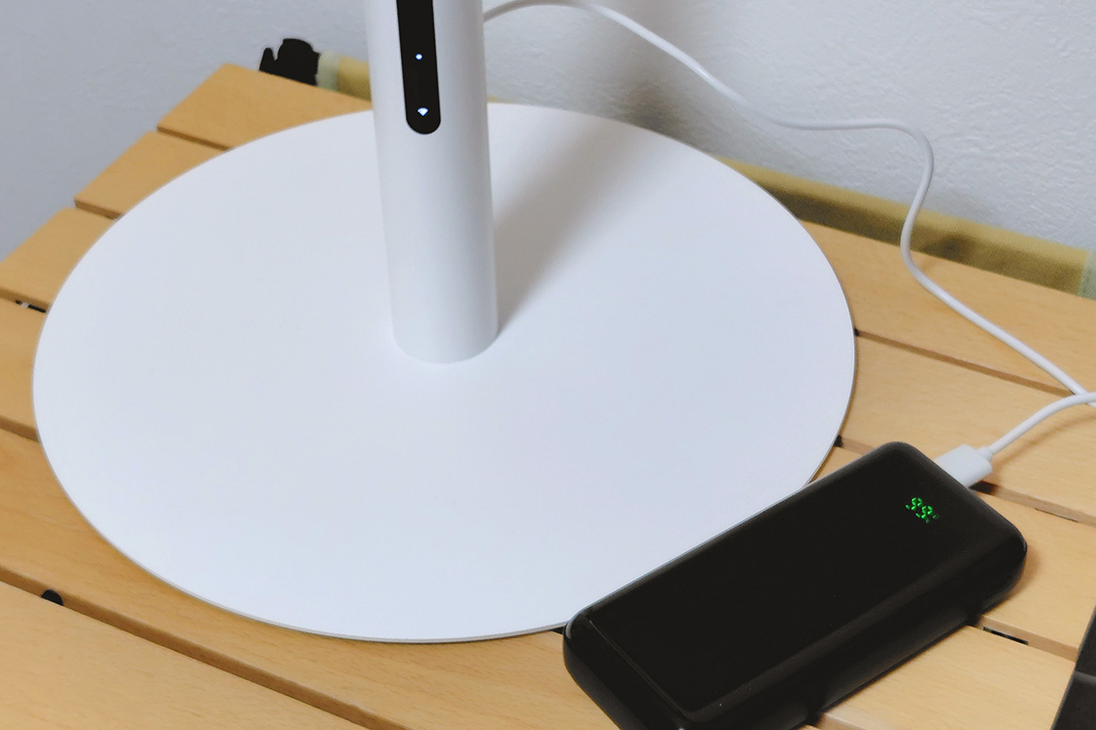 モバイルバッテリーからも給電できる