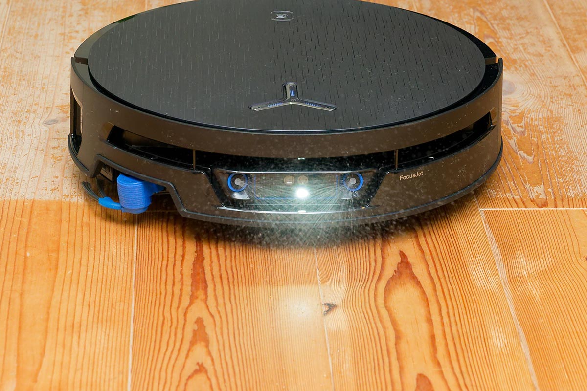 エコバックスのロボット掃除機の新フラッグシップモデル「DEEBOT X12S PRO OMNI」は何がすごいのか、実際に使ってチェックしました