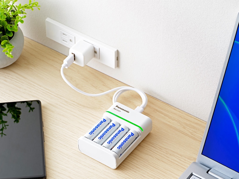 USB Type-C入力に対応した急速充電器