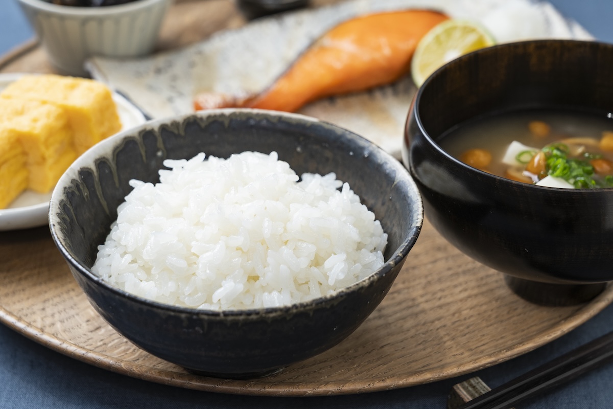 炊いたごはんをいただくと、米本来のおいしさが口いっぱいに広がりました